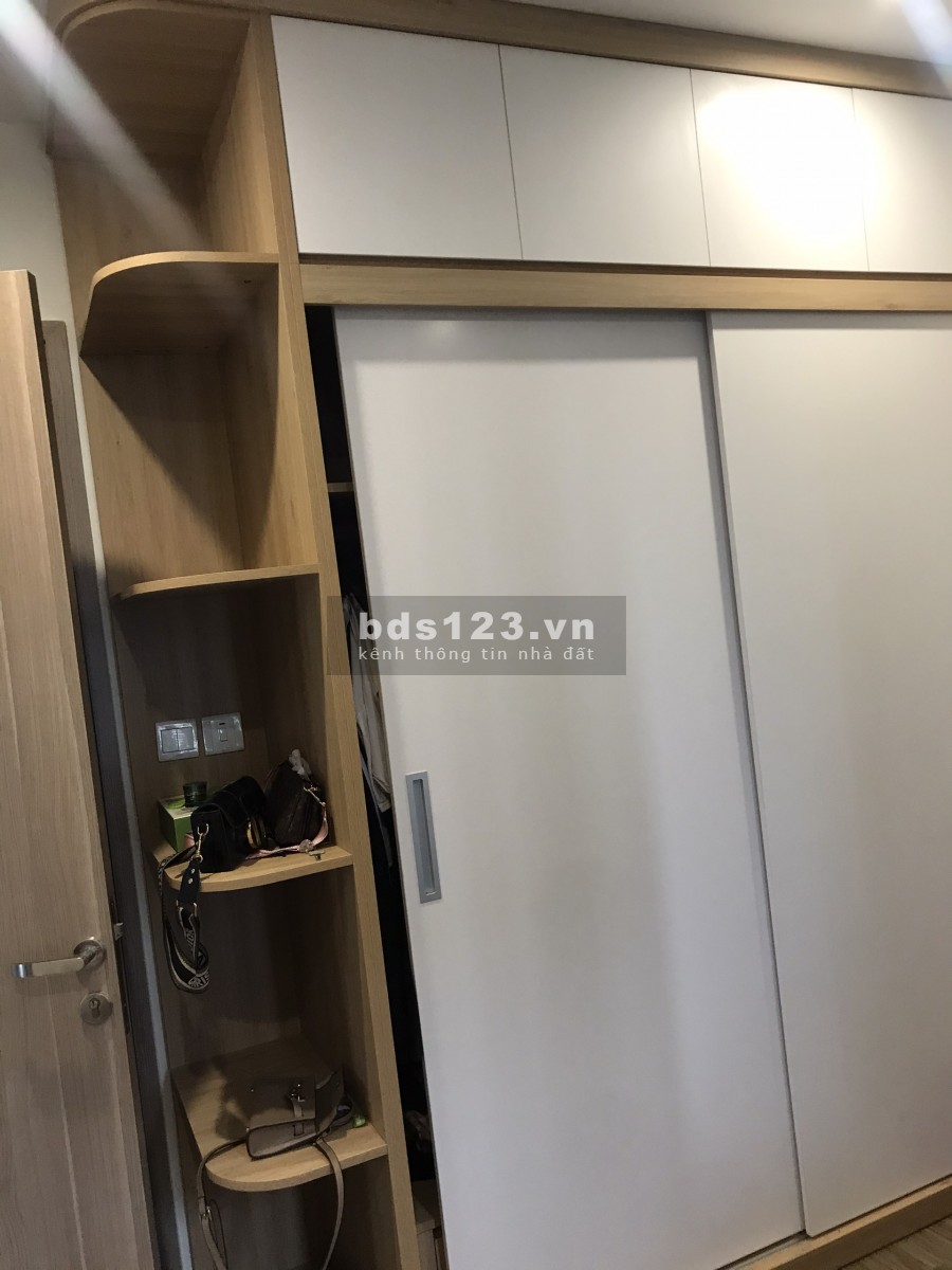 Chính chủ bán gấp căn 2PN 2VS Vinhomes Smart City