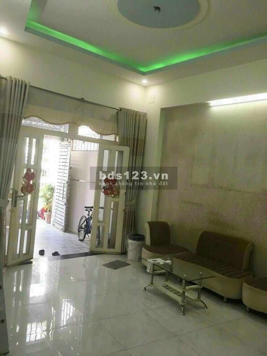 Cần bán nhà 1 Lầu 1 Trệt hẻm xe hơi thông ,trung tâm P. Linh Xuân