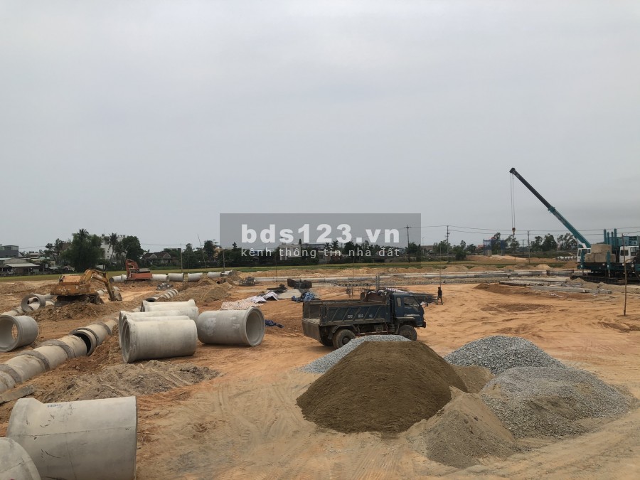 NHẬN GIỮ CHỖ PHỐ CHỢ CHIÊN ĐÀN NGAY SÁT TRUNG TÂM THÀNH PHỐ TAM KỲ