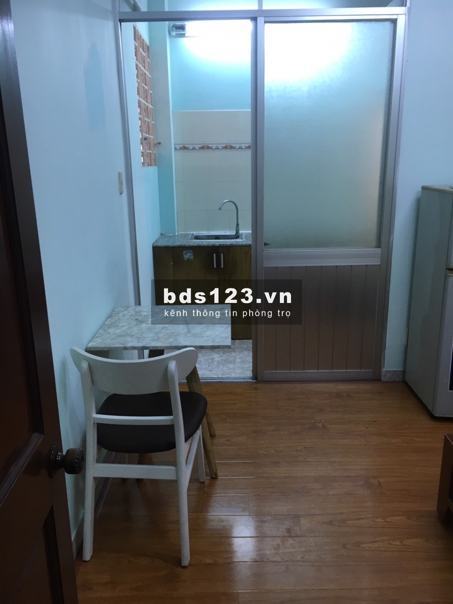 Cho thuê căn hộ dịch vụ mới full nội thất gần sân bay giá rẻ