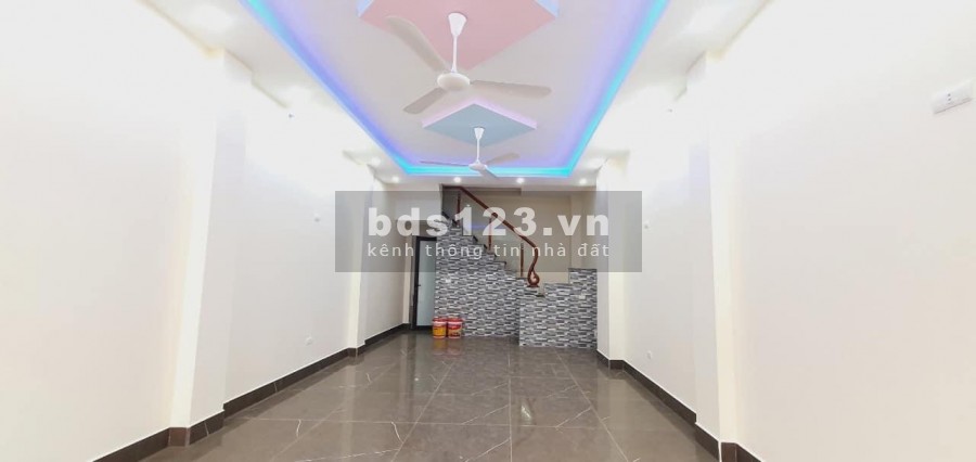 Bán nhà Đại Linh Trung Văn 50m2, 5 tầng, kinh doanh đỉnh, giá chỉ 8.5 tỷ