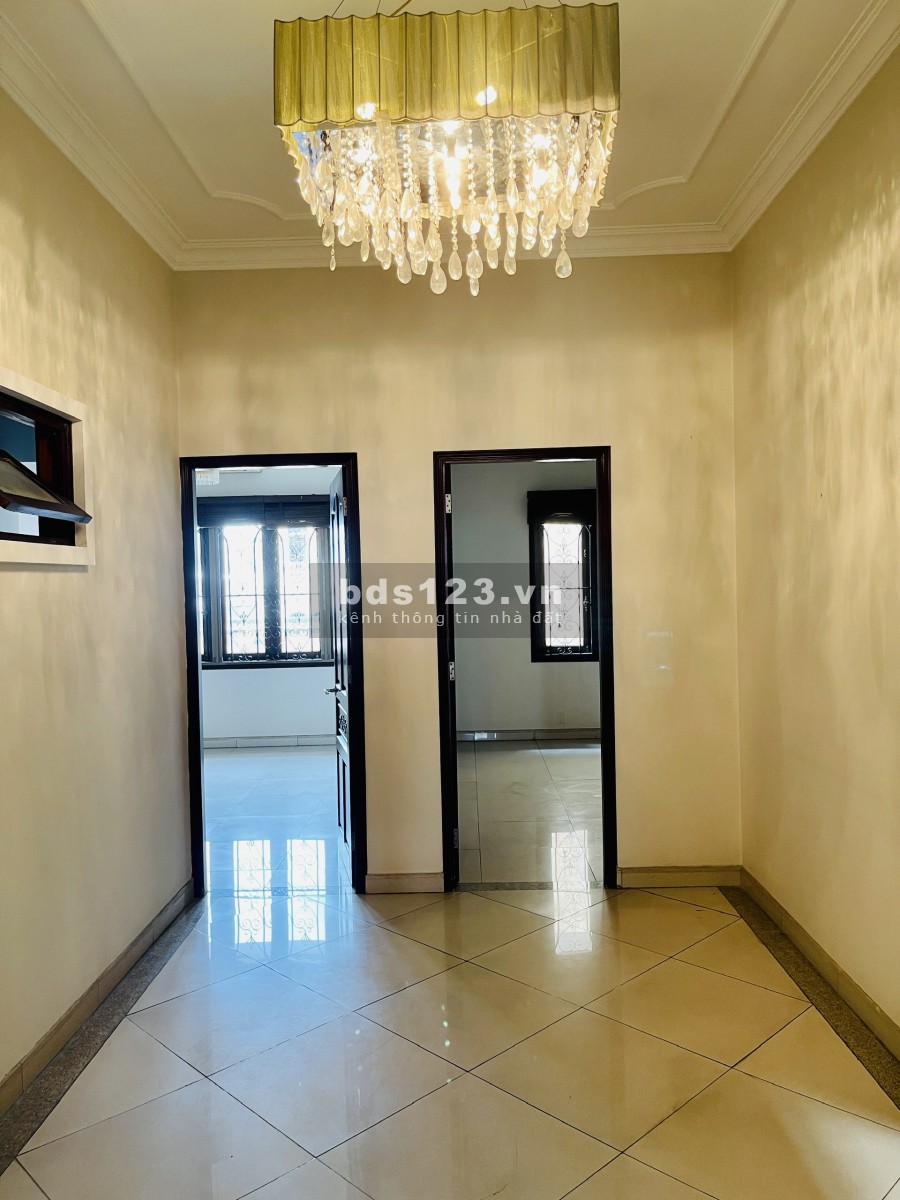 Bán nhà 220/6 Hồ Văn Huê P9. Quận PN. Giá 2021: 39 tỷ.