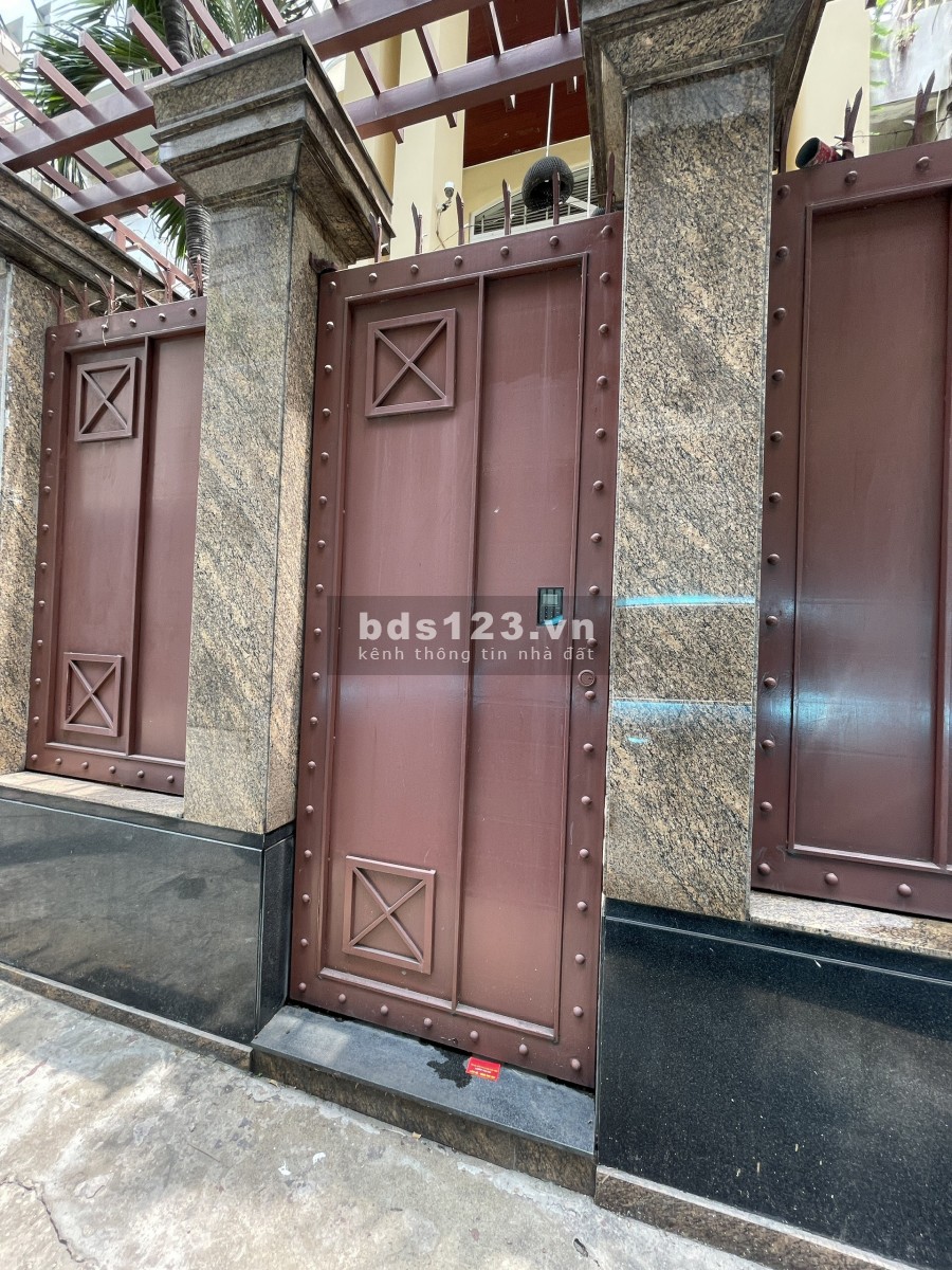 Bán nhà 220/6 Hồ Văn Huê P9. Quận PN. Giá 2021: 39 tỷ.