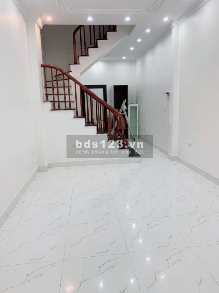 HOÀNG MAI 3.65 TỶ, NGÕ THÔNG, NHÀ ĐẸP