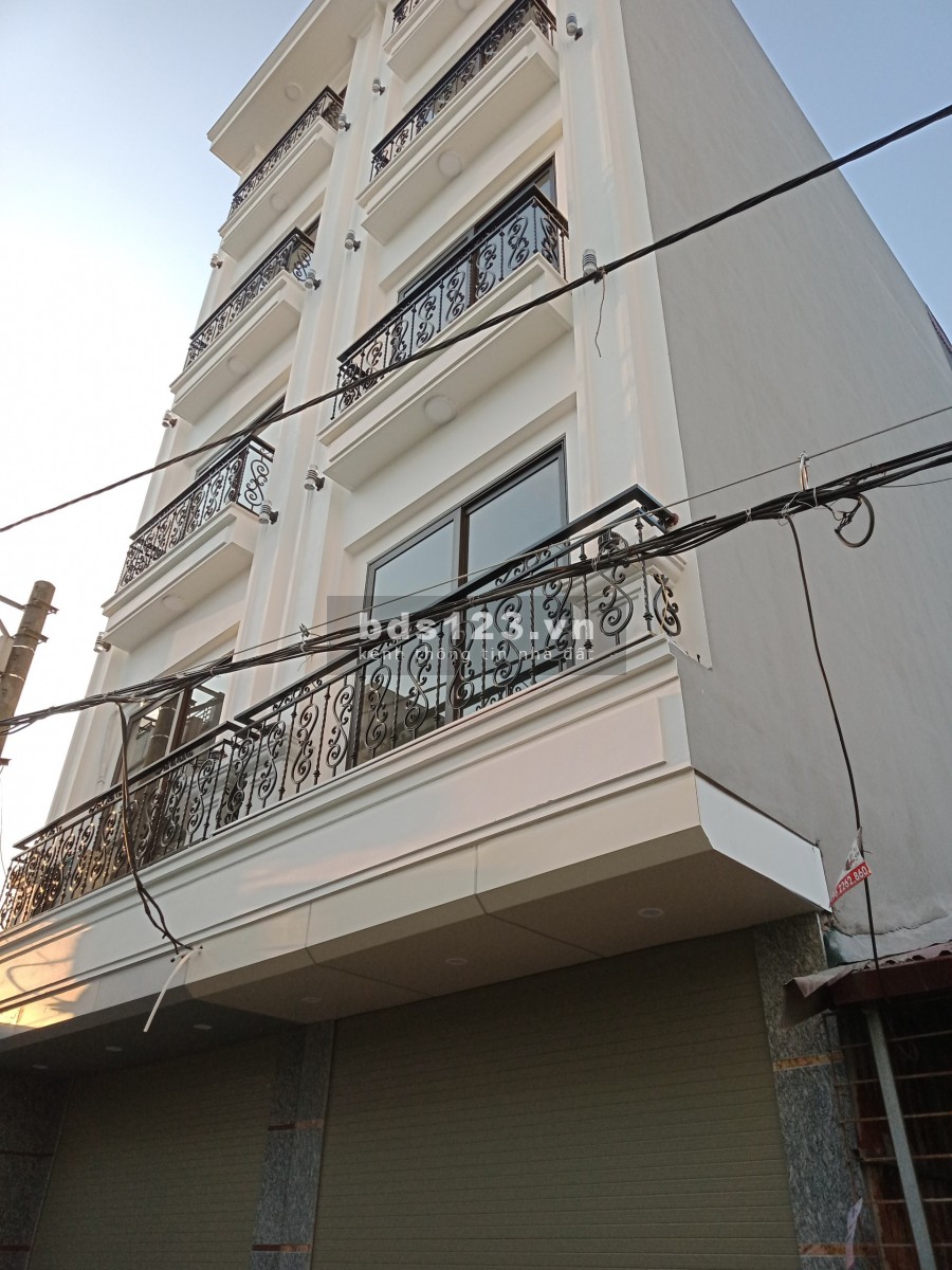 BÁN NHÀ PHỐ ĐẸP BỒ ĐỀ LONG BIÊN 5T, 53m2, Giá 6,8 tỷ (Ngõ ô tô)