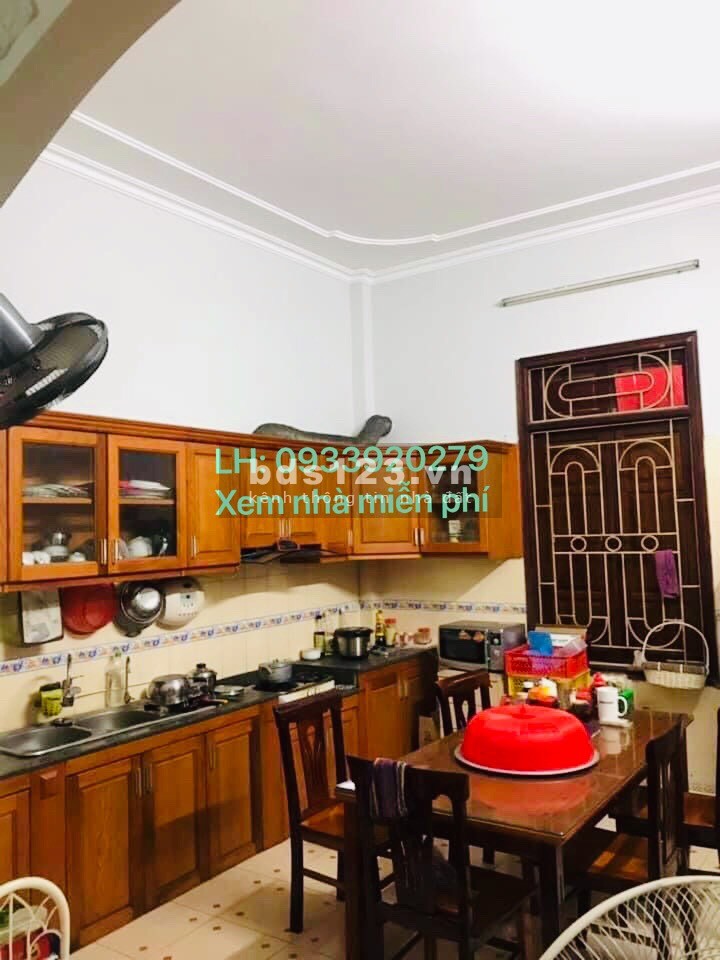 BÁN NHÀ HÀ TRÌ, HÀ CẦU, HÀ ĐÔNG 5 TẦNG MỘT BƯỚC RA CHỢ 34M2 2.6TỶ.