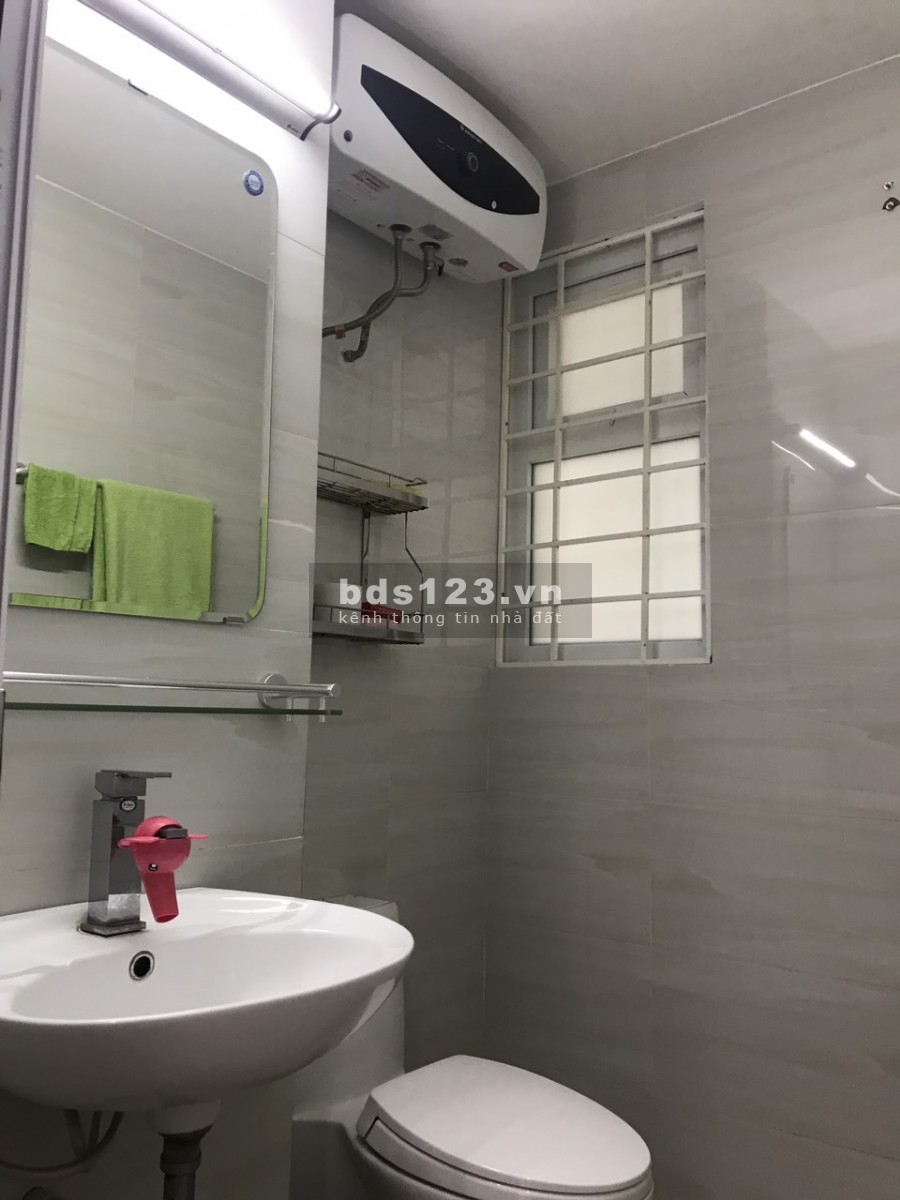 Cho thuê Chung cư CT2B Khu đô thị Mễ Trì Hạ 2 ngủ full đồ 8 triệu/tháng. Lh 0377983070