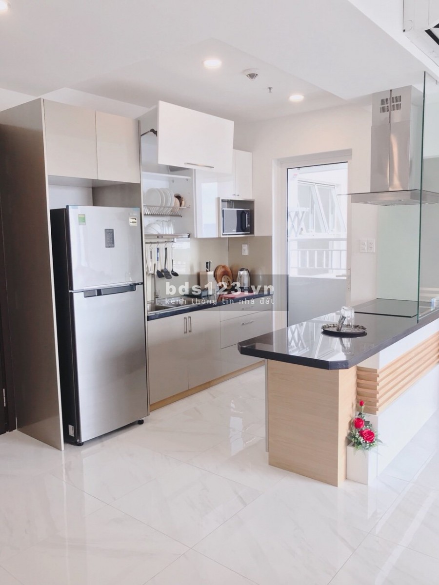 Cho thuê 2PN 77m2 Sunrise City, Quận 7 nội thất đẹp chỉ 13,5 triệu