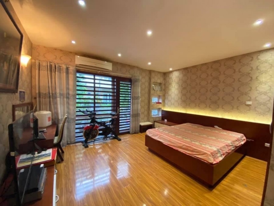 Bán Nhà Phố Ngụy Như Kon Tum Thanh Xuân Phân Lô Vỉa Hè KD View Sân chơi 50m2*5T Chỉ 9.99 Tỷ