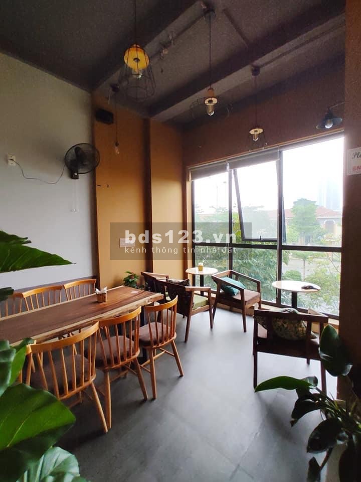 Bán Nhà Trần Vỹ, Cầu Giấy 54m2 x 3 tầng , MT 6,9m2, Giá 16 tỷ