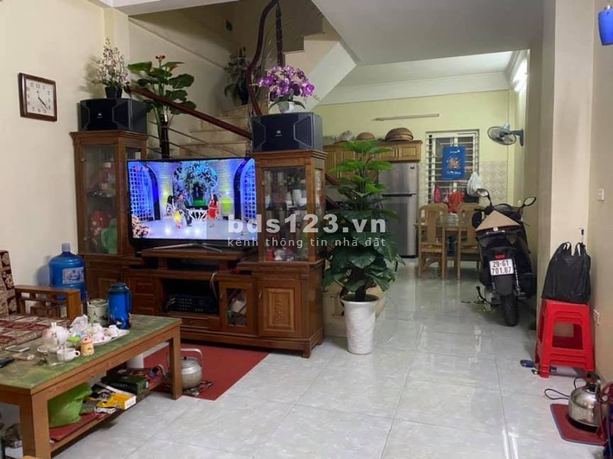 Bán nhà Hà Đông, Văn Phú phường Phú La, 50m2, sổ vuông đẹp, xây chắc chắn, 2.98 tỷ
