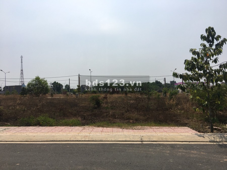 Đất trong khu đô thị Bình Dương, đường nhựa chỉ 4tr/m2, full thổ cư, sổ hồng