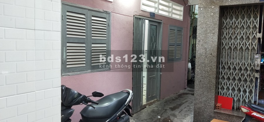 Nhà cho thuê nguyên căn - 53 m2, trung tâm quận Phú Nhuận