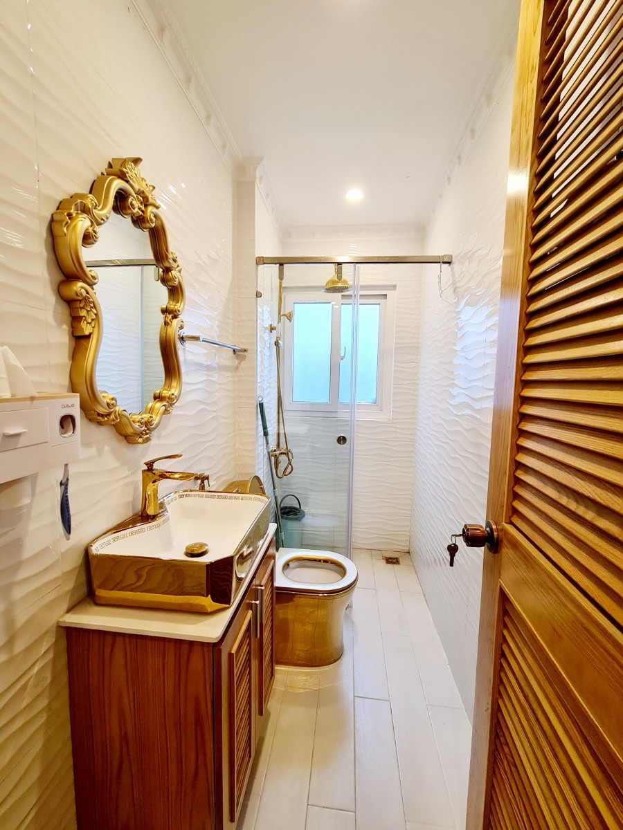 Siêu HOT nhà đẹp kiểu Village, 5 tầng (4x16) Tặng Full nội thất xịn xò, chỉ 7,8 tỷ