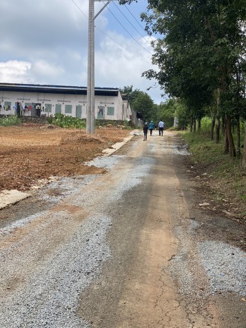 Bán vài lô đất mặt tiền ngay trung tâm đồng phú , gần khu cn becamex