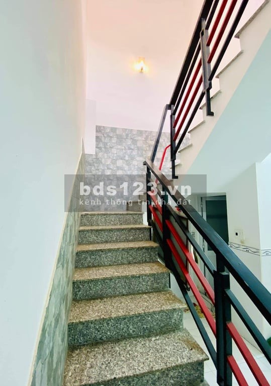 Bán gấp nhà giá rẻ dưới 60tr/m2 tại Bình Thạnh