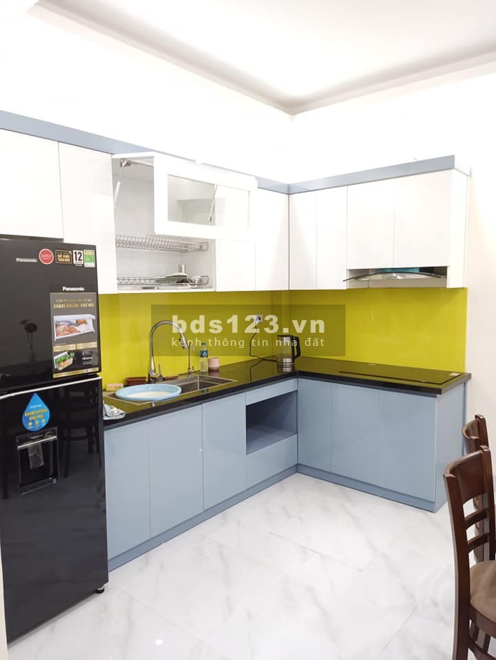 Chuyển Nhà Bán Gấp Nhà Đội Cấn 35m2 5 tầng 3.5 mặt tiền giá 3.25 tỷ