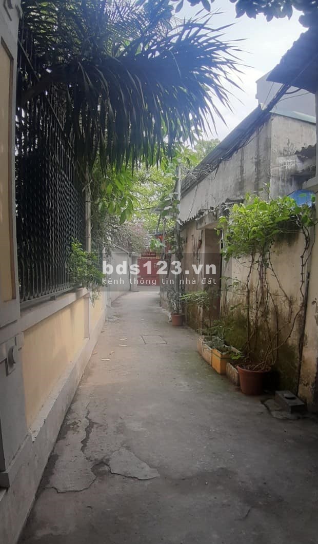 Bán nhà Nguyễn Chính, Hoàng Mai, Đất đẹp, Sổ vuông 40m2, 2.35tỷ.