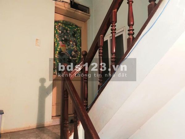 Bán nhà Lĩnh Nam mặt tiền 5m. diện tích 49m. GIÁ 3.2 tỷ