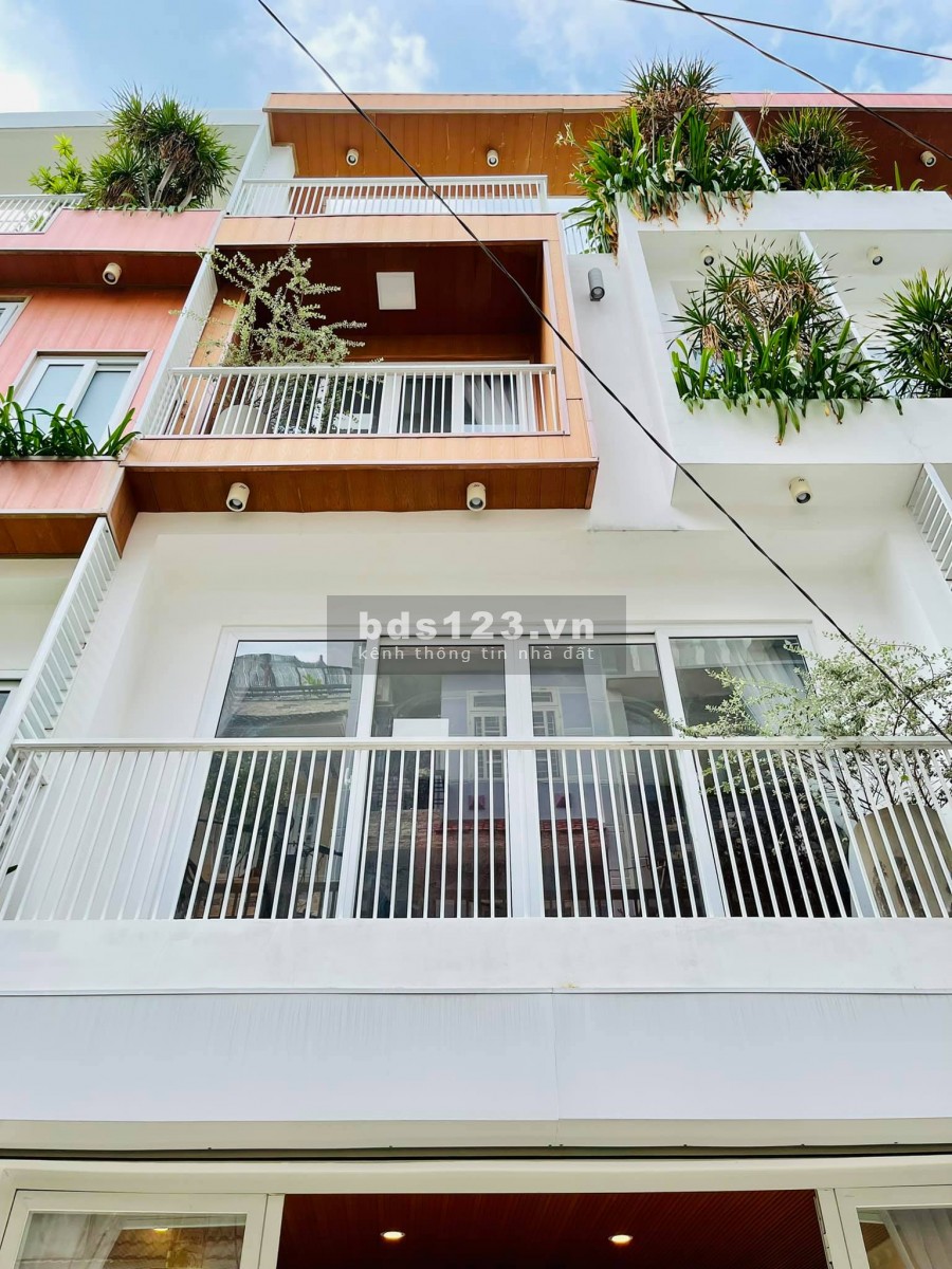 NHÀ HXH NGANG 5M, ETOWN - CỘNG HOÀ, TÂN BÌNH. 1 ĐỜI CHỦ. BTCT. GIÁ MỚI CẬP NHẬT 6.1 TỶ