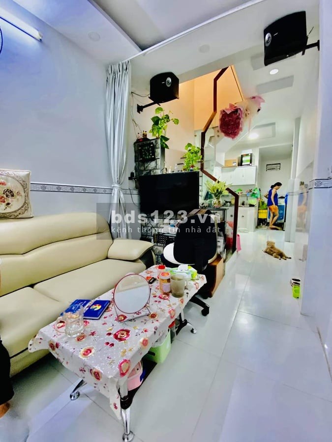 HẺM XE HƠI TÂN BÌNH DT 52M2, 3 TẦNG, 4PN (CHỈ 6.6 TỶ)