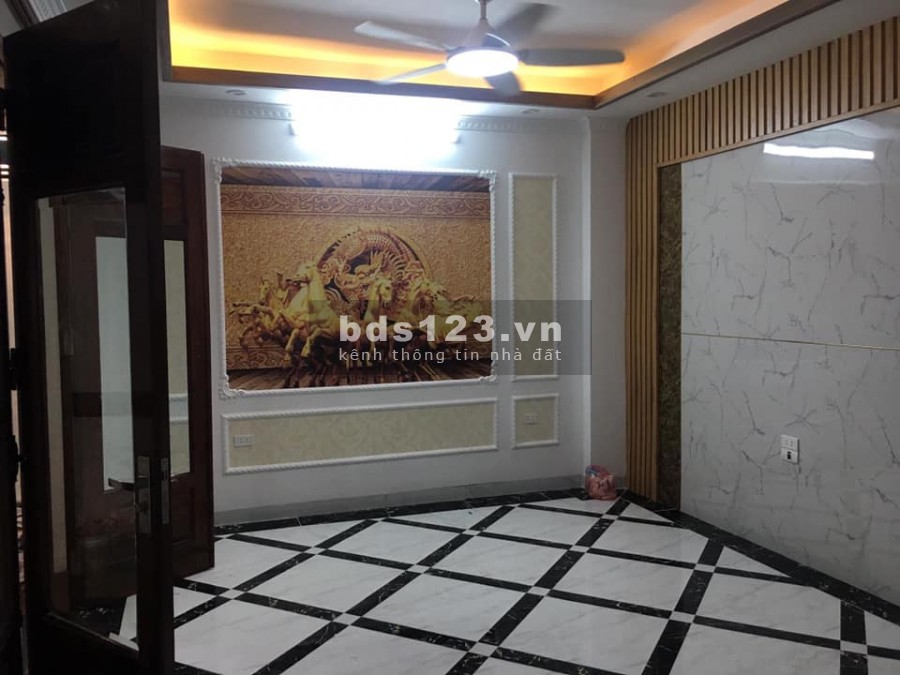 Bán nhà riêng phố Lê Trọng Tấn, Khương Mai, 45m 5 tầng gara ô tô giá 5 tỷ 6