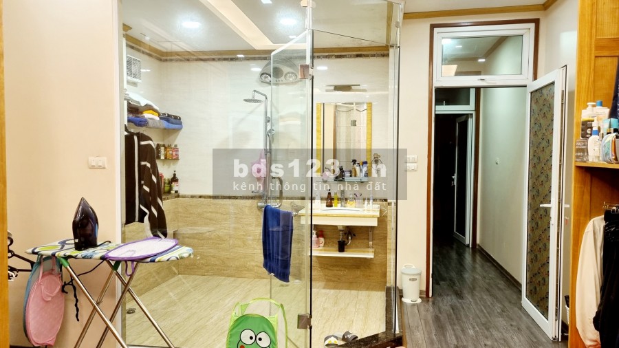 Chính chủ bán nhà phố Lưu Hữu Phước 122m2, 4T, 4.5m MT, 20.5 Tỷ, LH 0839844444