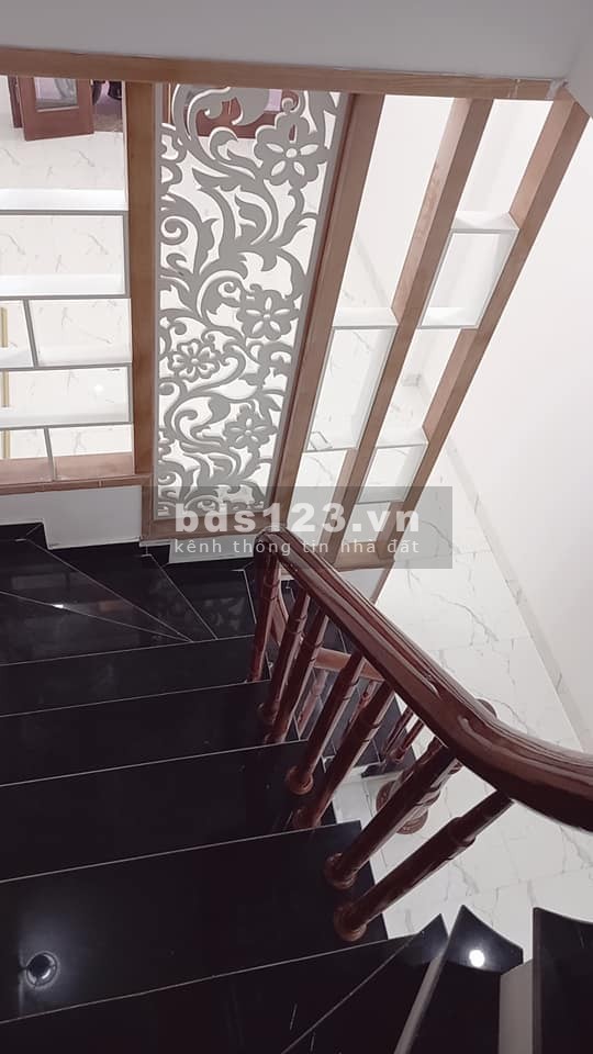 BÁN NHÀ LÊ ĐỨC THỌ - Nhà mới tinh, 36m2, gần phố, sang trọng hiện đại, 4.2 tỷ