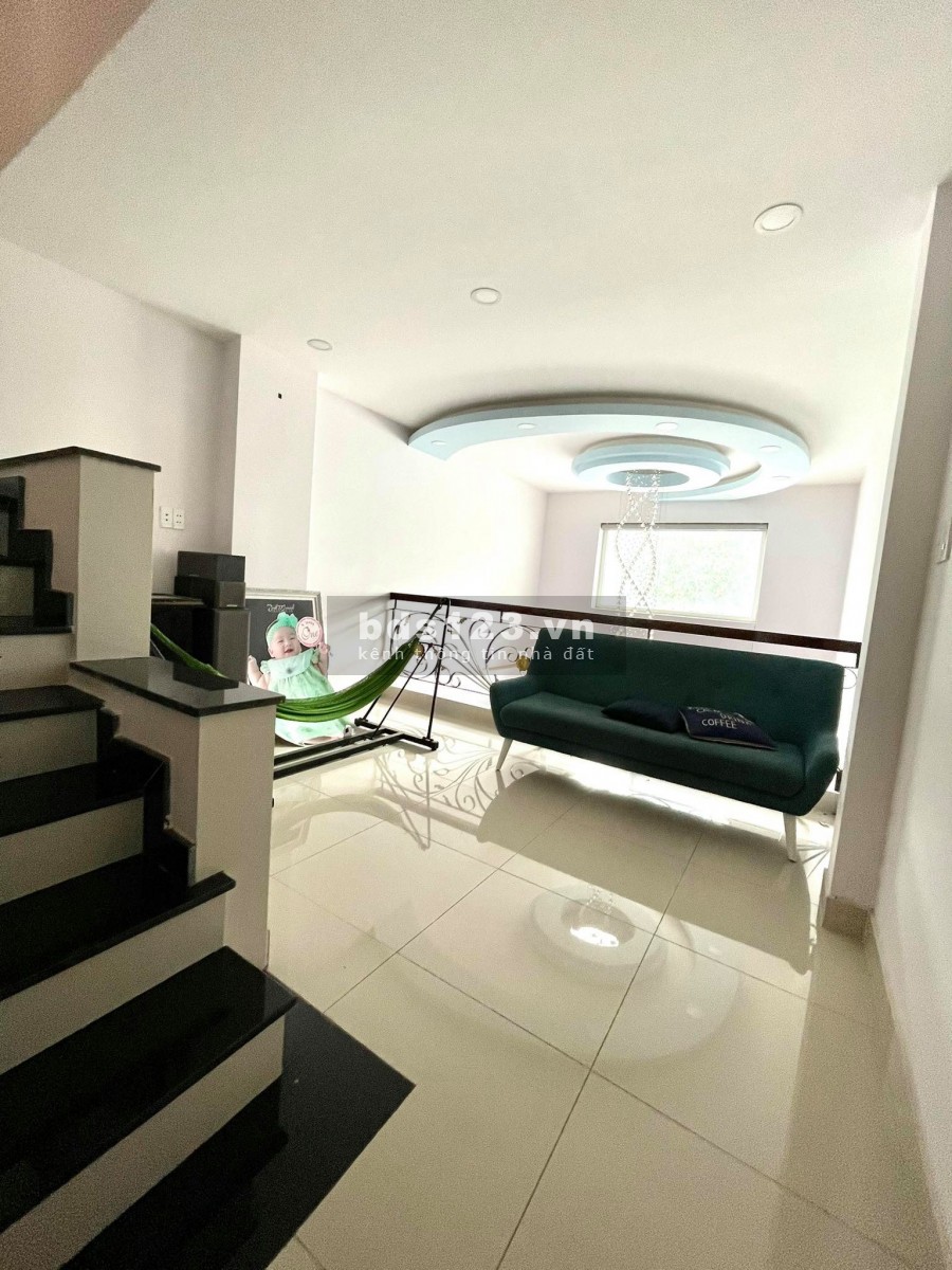 HÓT Nhà 103 M2, 4 Tầng, Phạm Văn Chiêu Gò Vấp CHỈ 7,4 Tỷ, Còn TL