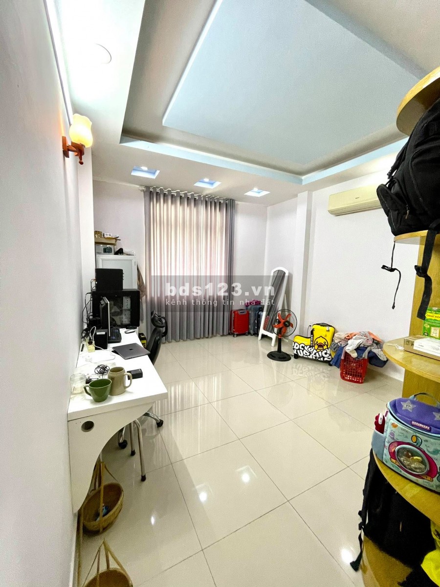 HÓT Nhà 103 M2, 4 Tầng, Phạm Văn Chiêu Gò Vấp CHỈ 7,4 Tỷ, Còn TL