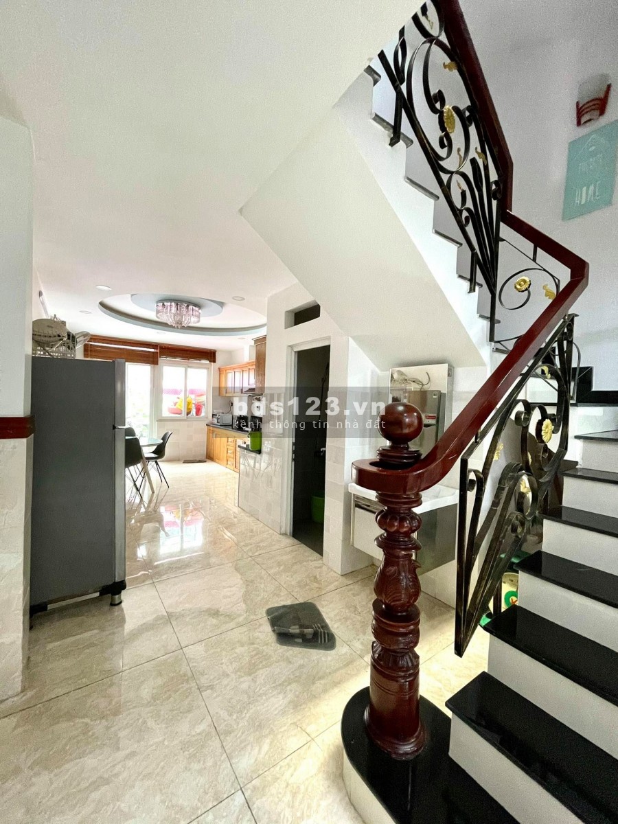 HÓT Nhà 103 M2, 4 Tầng, Phạm Văn Chiêu Gò Vấp CHỈ 7,4 Tỷ, Còn TL