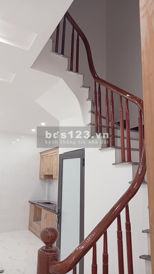 BÁN NHÀ LÊ ĐỨC THỌ - Nhà mới tinh, 36m2, gần phố, sang trọng hiện đại, 4.2 tỷ