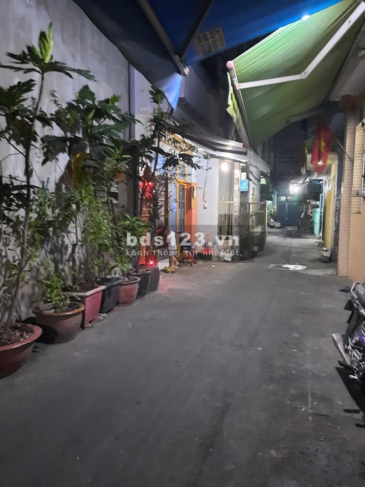 Bán nhà, ngang 5m, phường 9, Quận Tân Bình, 3.3 tỷ