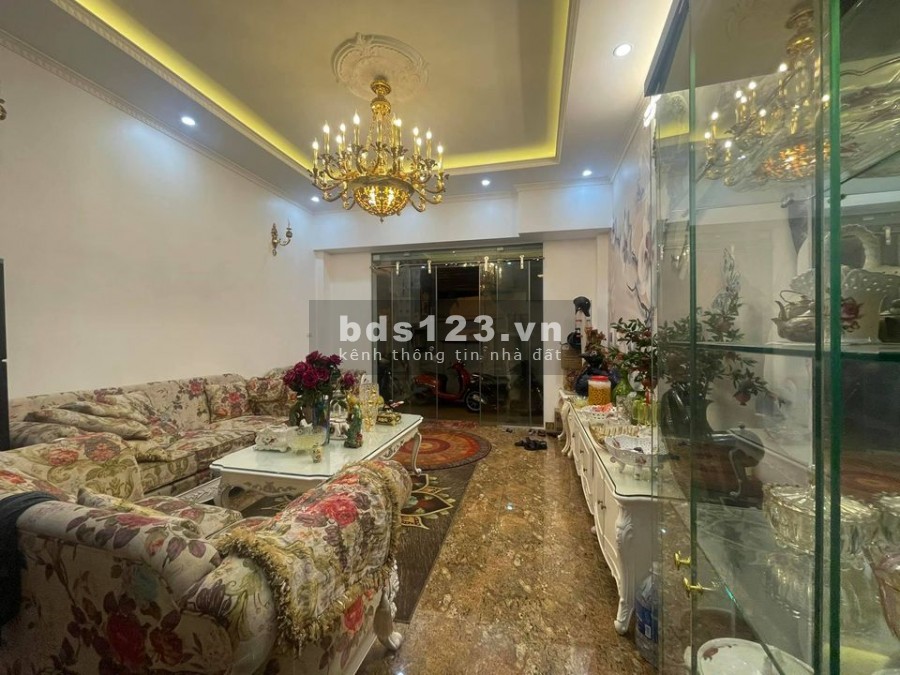 BÁN GẤP SIÊU PHẨM CẦU GIẤY, NỘI THẤT KHÁCH SẠN 5*, CHỈ 5,7 TỶ