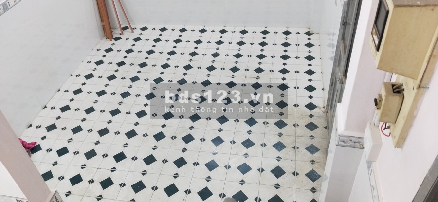 Nhà cho thuê nguyên căn - 53 m2, trung tâm quận Phú Nhuận