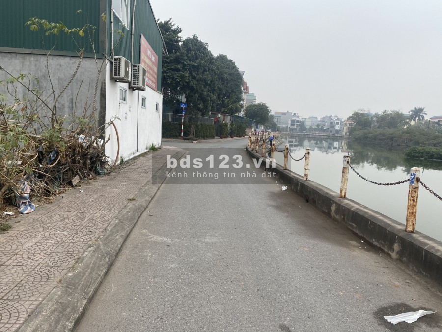 BÁN ĐẤT THỔ CƯ MẶT HỒ ĐẦM TRANH LONG BIÊN HÀ NỘI