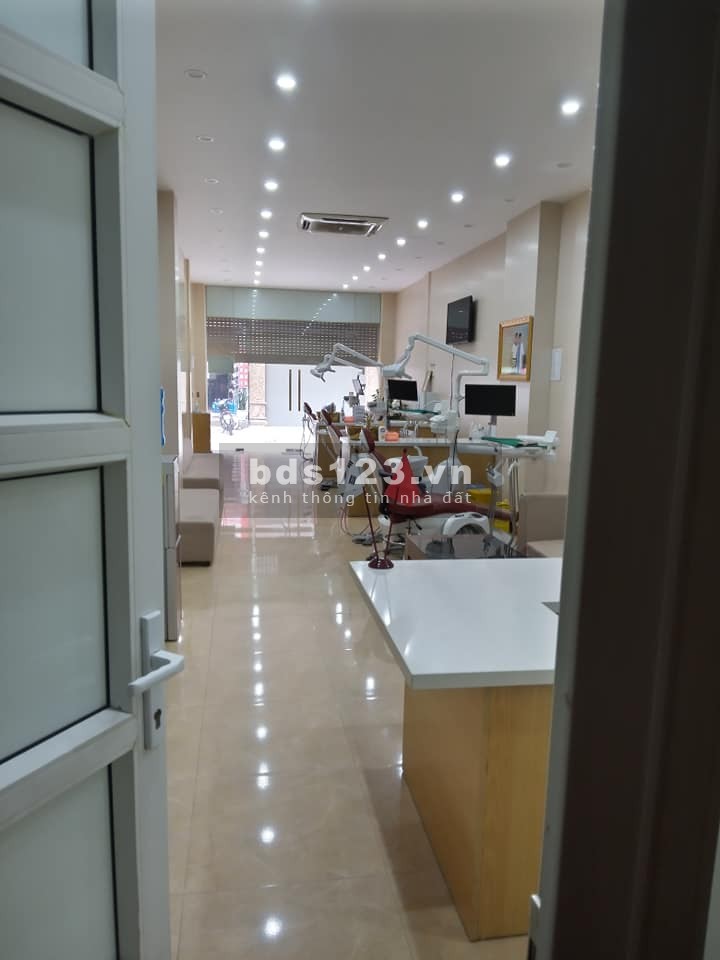 BÁN NHÀ MẶT DƯỜNG NGUYỄN NGỌC NẠI 81m2, 6TẦNG, 20,5 TỶ ( KINH DOANH VĂN PHÒNG )