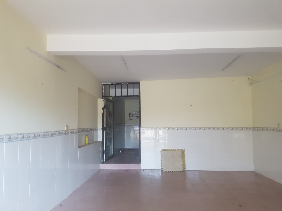 Cho thuê mặt bằng 1 trệt 3 tầng đường 30/4 P11, TPVT Giá 8 triệu/tháng