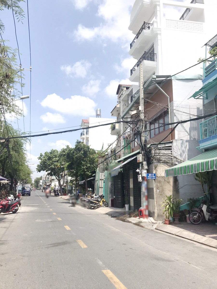 Nhà 1 lầu, mặt tiền (khu phố lẩu) Tùng Thiện Vương P11 Q8