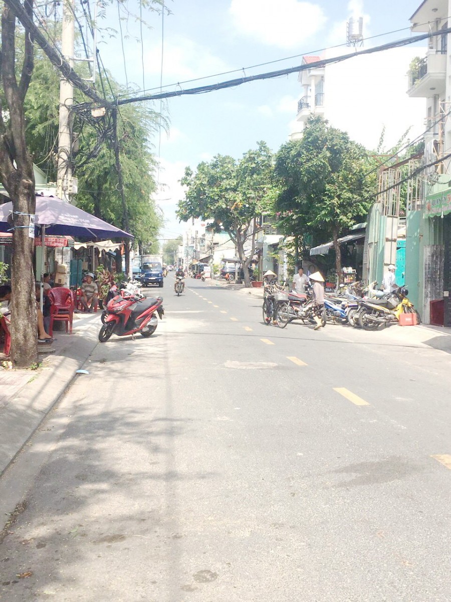 Nhà cũ 1 lầu MT kinh doanh Tùng Thiện Vương P11Q8