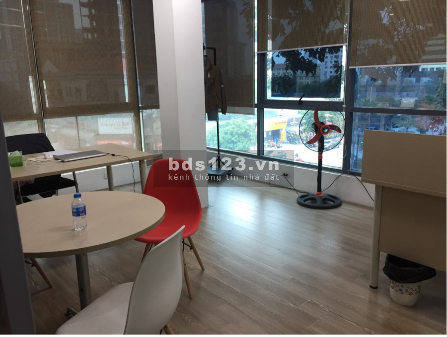 Cho thuê văn phòng quận Cầu Giấy giá 11 triệu/70m2