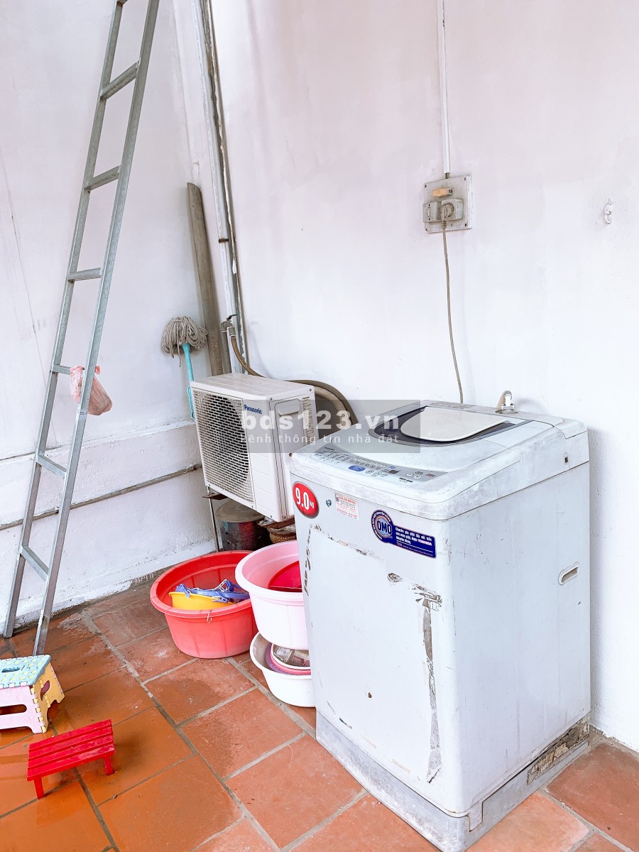 Cho thuê nhà quận Thanh Xuân, mới SC lại, full đồ giá chỉ vài triệu, lâu dài chính chủ!