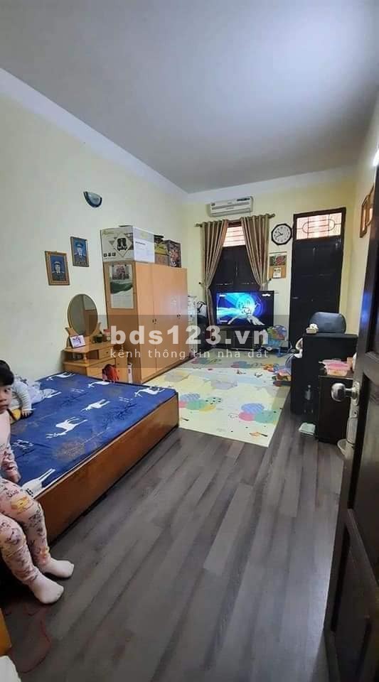 BÁN NHÀ NGUYỄN VIẾT XUÂN 93m2 4TẦNG 6.4M, MẶT TIỀN , GIÁ CỰC RẺ 12.7 TỶ ( ĐANG KINH DOANH VĂN PHÒNG )