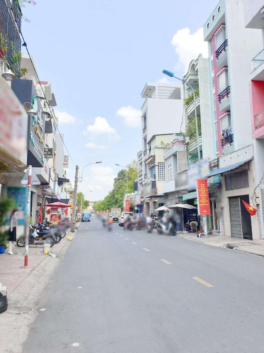 Nhà 4*14m, lửng, 2 lầu, ST mặt tiền đường chính Lê Quyên P5 Q8