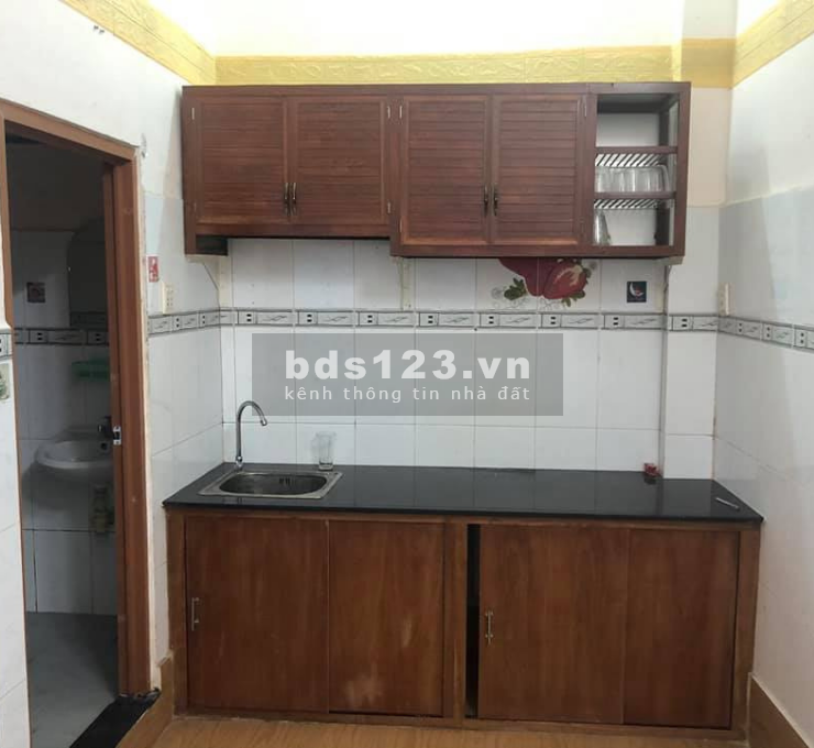 Bán nhà 5m MT Phạm Văn Đồng, P.11, BT 24m2(4.5x5) chỉ 2,8 tỷ TL