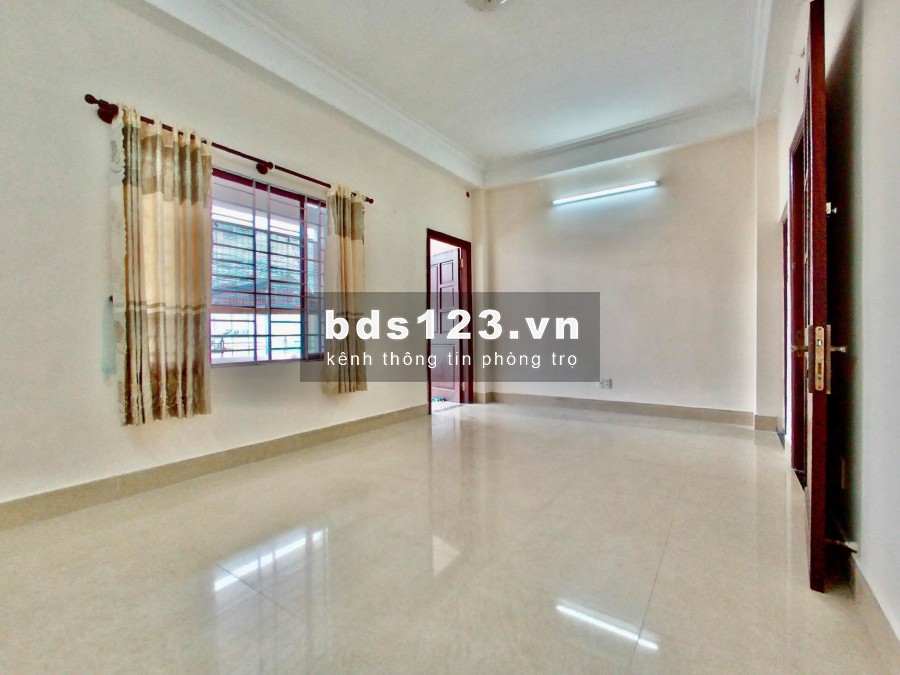 Tân Bình Cho thuê 5 triệu nguyên một lầu, Mặt tiền nhìn xuống đường nội bộ khu phân lô