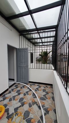 Bán nhà, kinh doanh tốt, Lê Đức Thọ, 52m2, 5 tầng, giá ngoài 3 tỷ