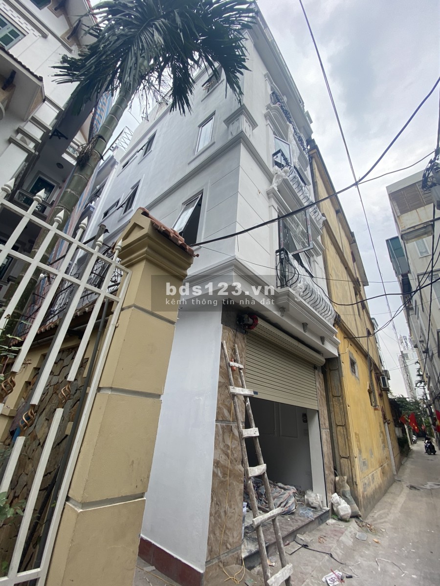 Bán nhà Sài Đồng Lô góc Thoáng sáng, dt 36m2 x 5 tầng 3.3 tỷ