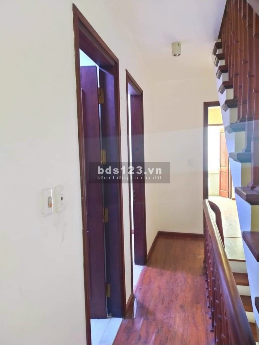 Nhà Đất Ngọc Thụy Long Biên Hà Nội