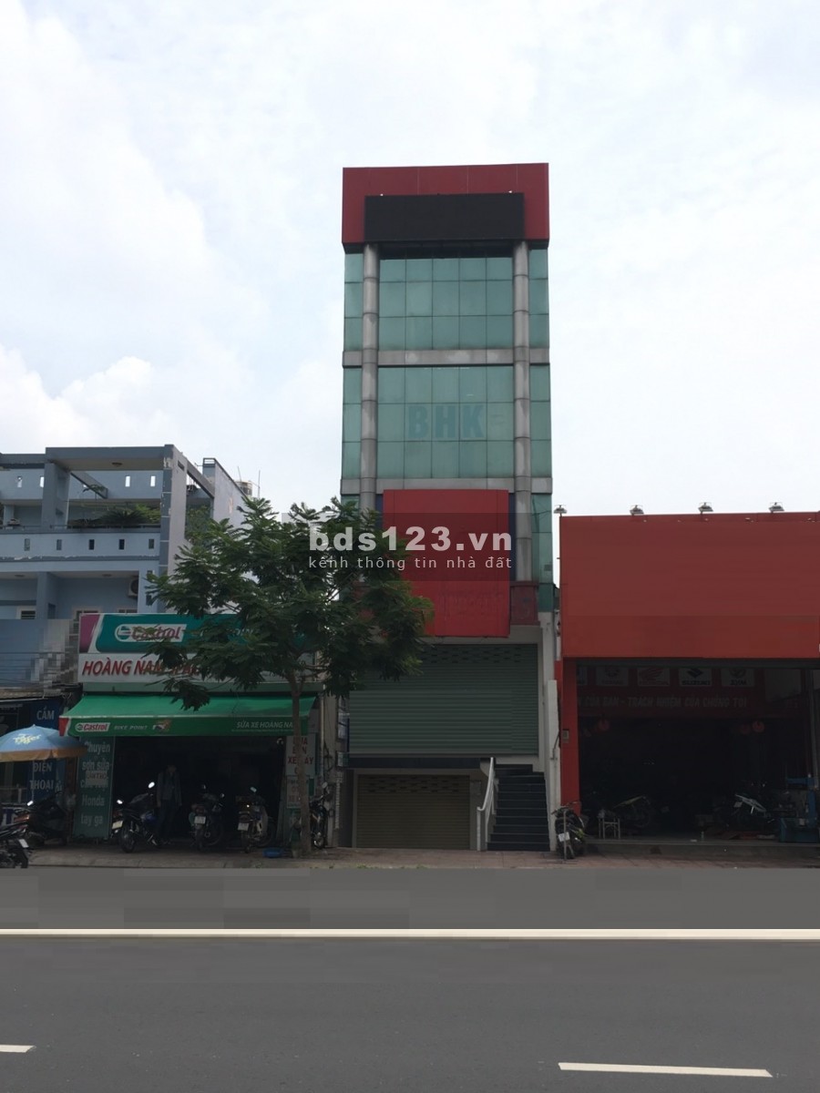 Đặng Văn Ngữ, mt 4.7 x 23 vỉa hè rộng đông dân 3L